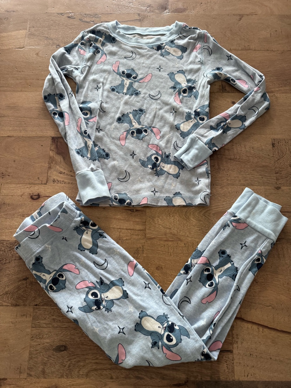 Disney Kids Stitch Character Pajama Set - Soft Long Sleeve & Pants sz 8 years